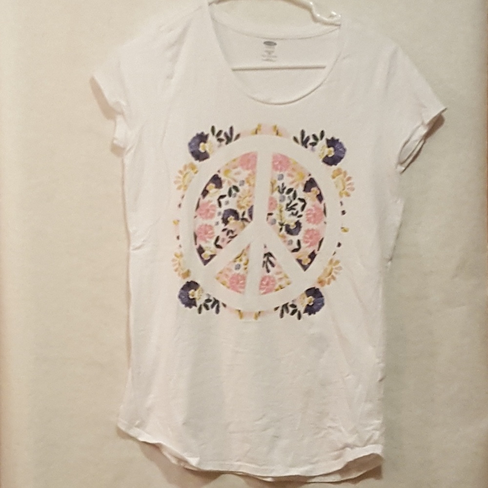 Old Navy 16 white graphic tee